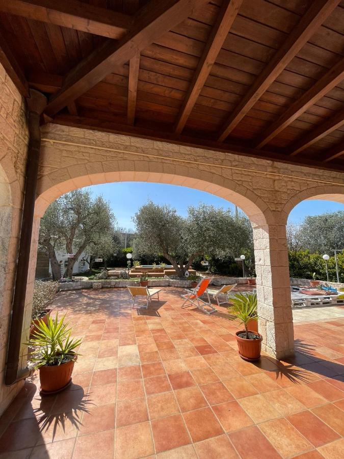 Villa Dama Cisternino Exteriör bild